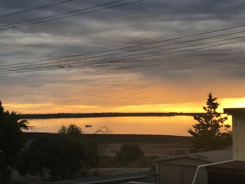 16 Kerley Street, Port Broughton SA 5522