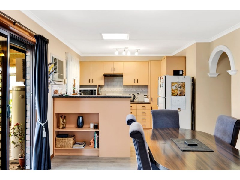 33 Barmera Avenue, Hope Valley SA 5090