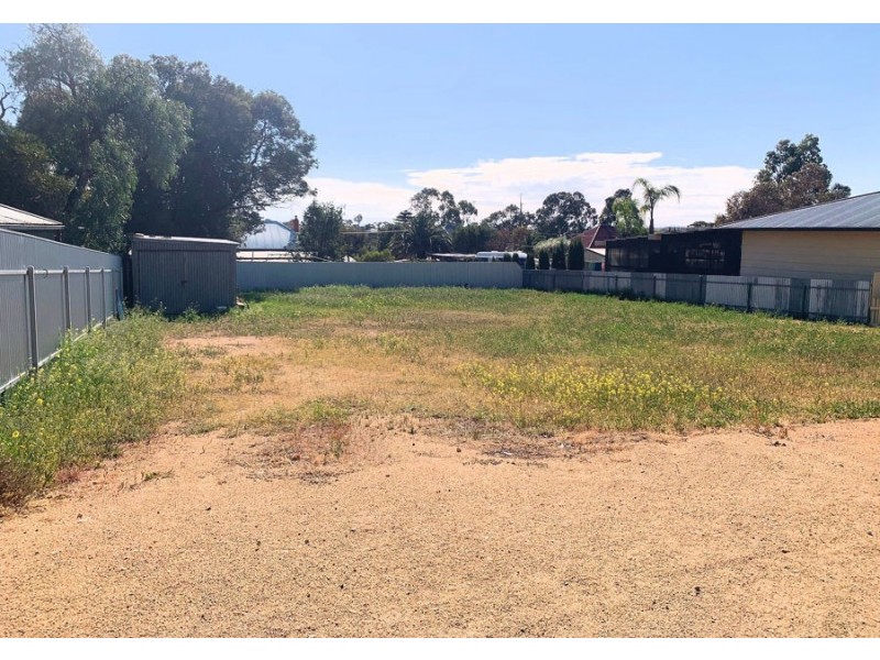 17 Edward Street, Mannum SA 5238