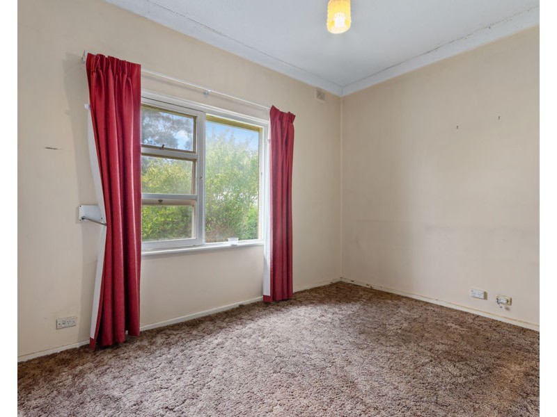 16 Clare Avenue, Athelstone SA 5076