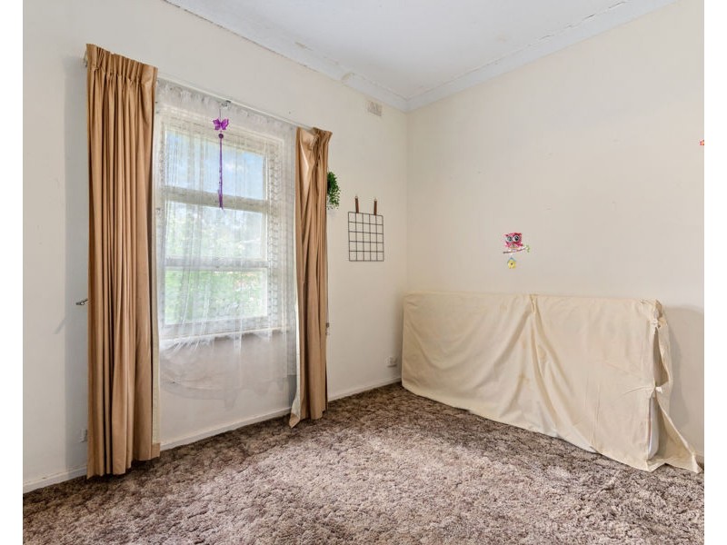 16 Clare Avenue, Athelstone SA 5076