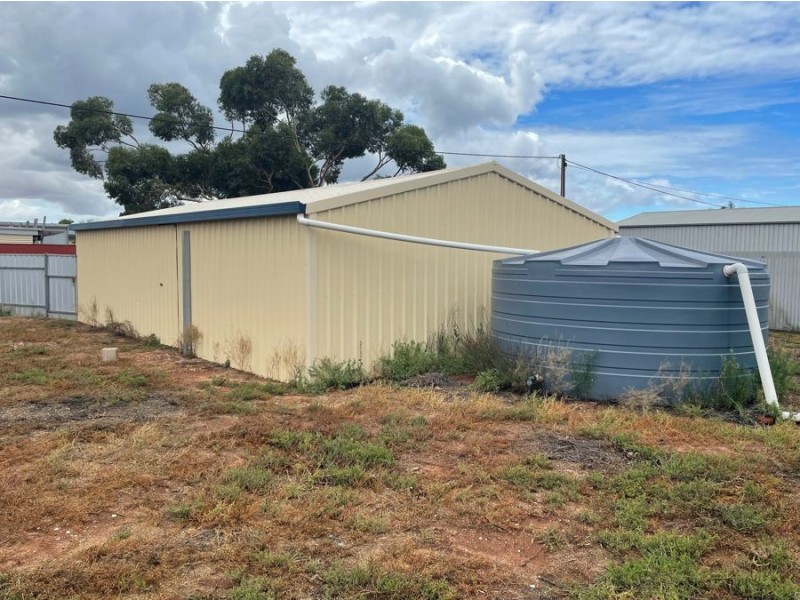 37-39 Lincoln Highway, Cowell SA 5602