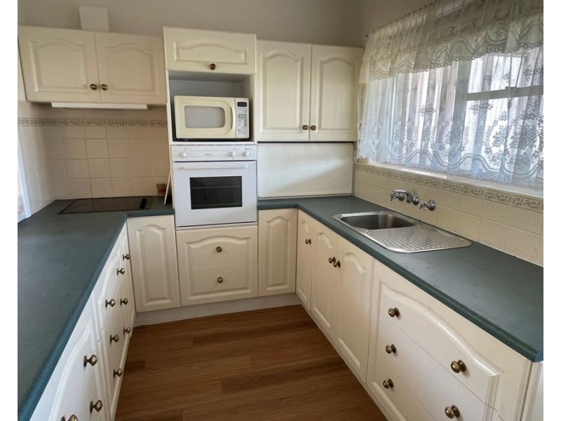 21 Lincoln Highway, Cowell SA 5602