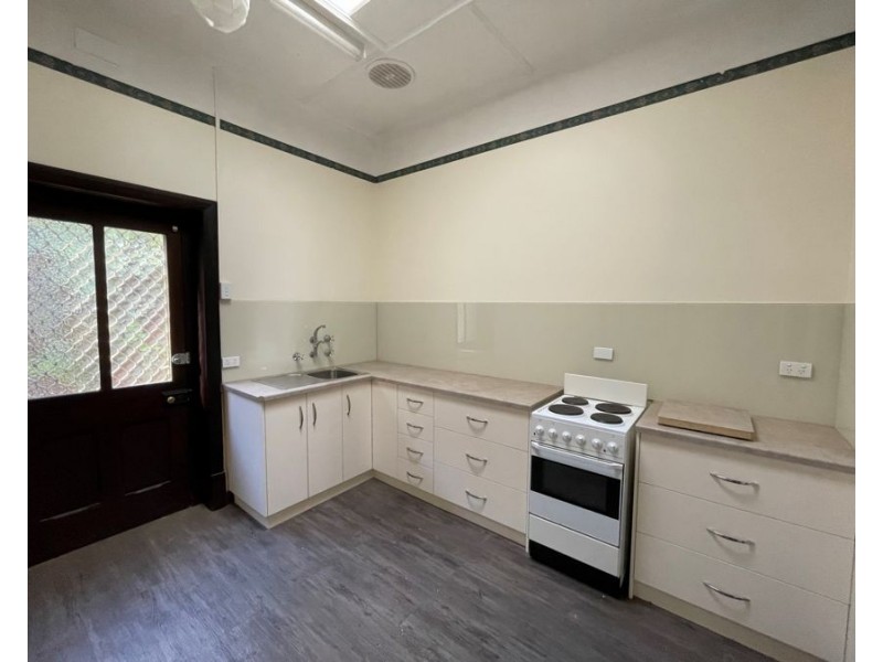 5 Schuetze Street (Units 1 & 2), Mannum SA 5238