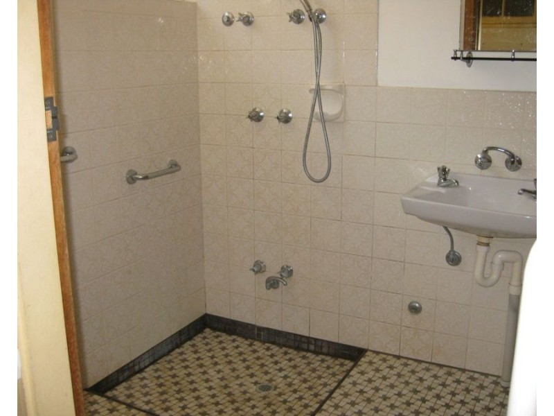 5 Schuetze Street (Units 1 & 2), Mannum SA 5238