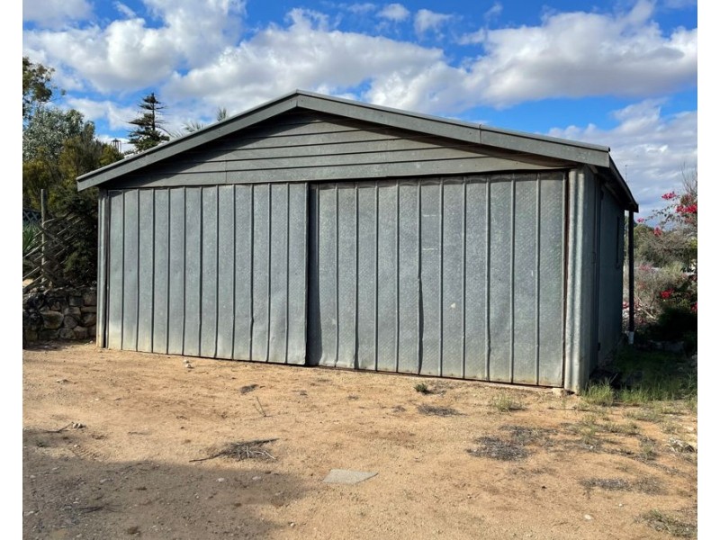 5 Schuetze Street (Units 1 & 2), Mannum SA 5238