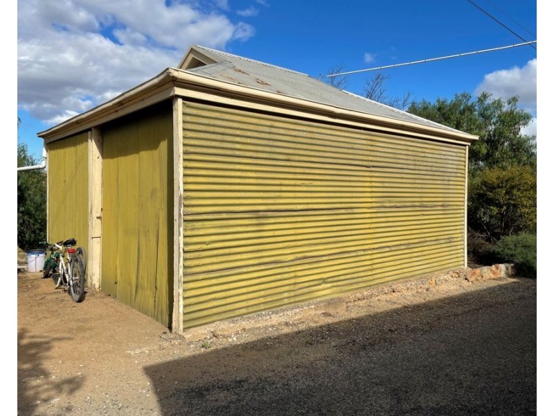 5 Schuetze Street (Units 1 & 2), Mannum SA 5238