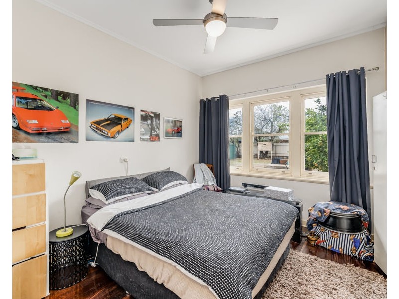 16 Hooking Avenue, Royston Park SA 5070