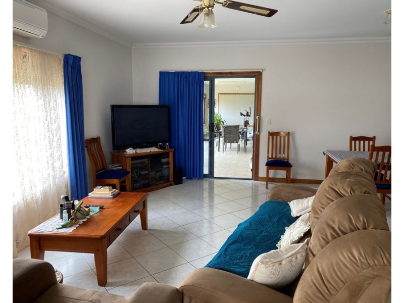 26 O’Connell St, Cowell SA 5602