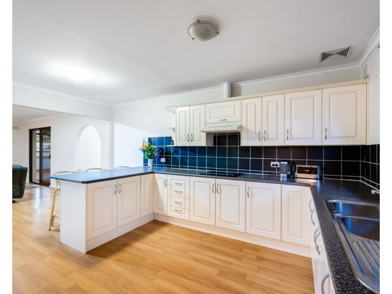 23 Heysen Avenue, Hope Valley SA 5090