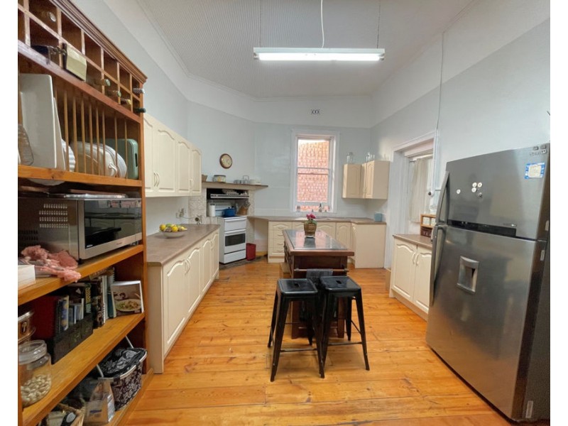 48 Main Street, Cowell SA 5602