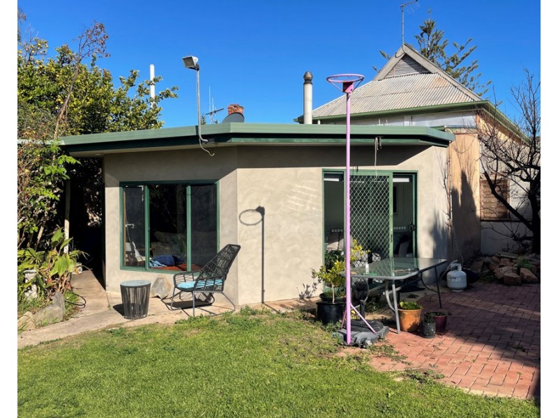 48 Main Street, Cowell SA 5602