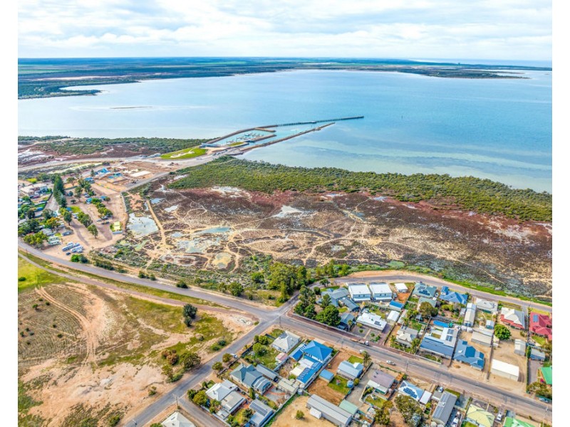 Unit 2 / 38 Esplanade, Cowell SA 5602