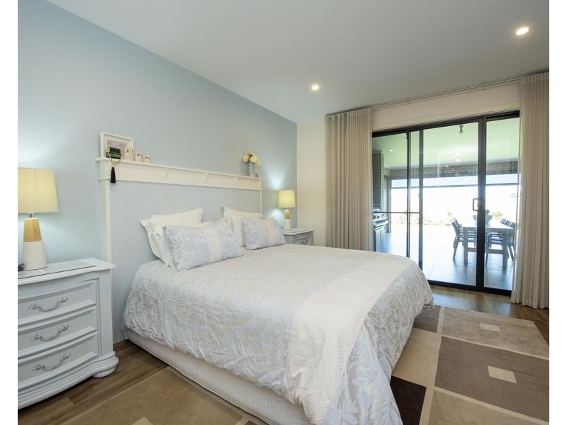 129 Pommern Way, Wallaroo SA 5556