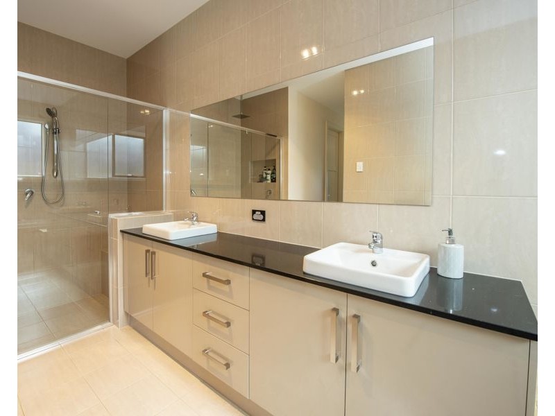 129 Pommern Way, Wallaroo SA 5556