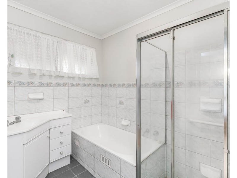 39 Barmera Avenue, Hope Valley SA 5090