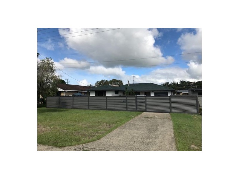 29 Riviera Ave, Tweed Heads West NSW 2485