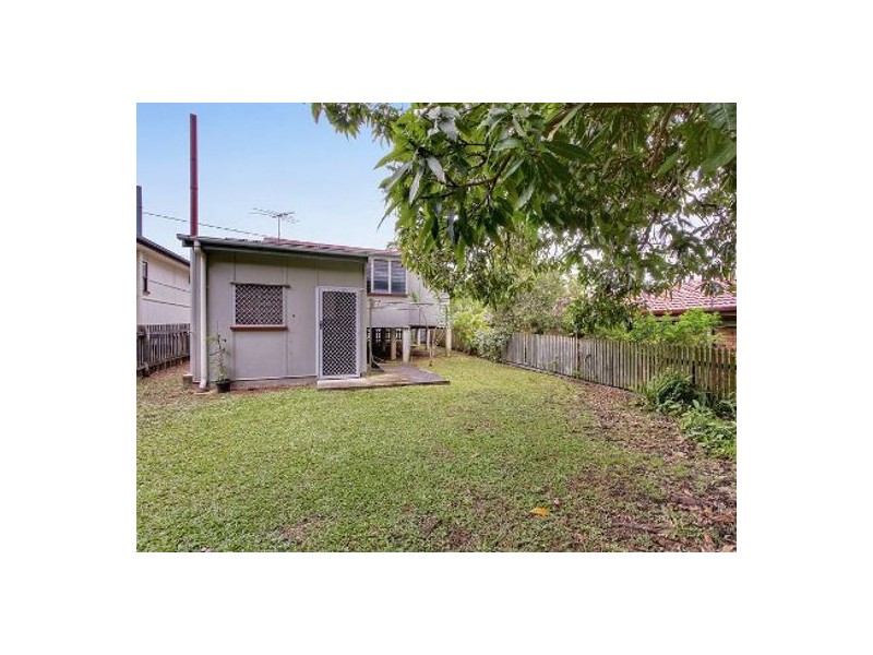 6 Byrneside Terrace, Wynnum QLD 4178