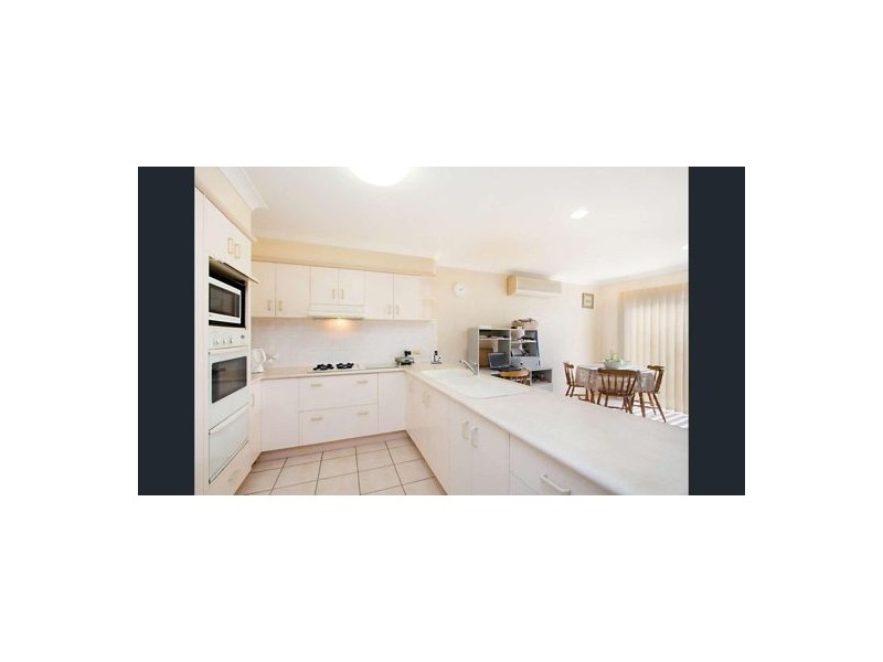 15 Kentia Cres, Banora Point NSW 2486