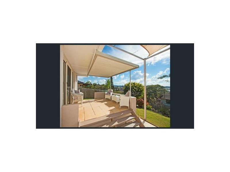 27 Laura Street, Banora Point NSW 2486