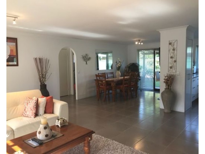 2/18 Bambaroo Crescent, Tweed Heads NSW 2485