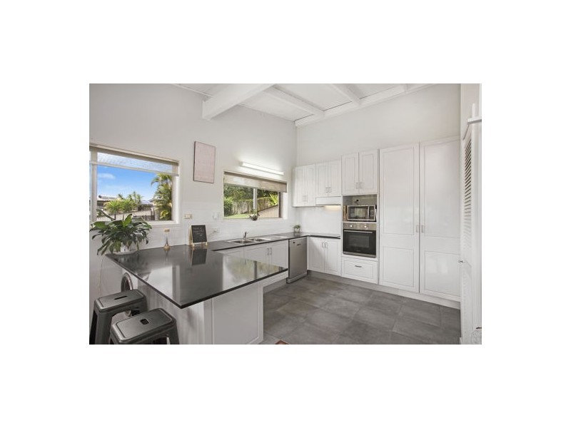 4 Myeerimba Parade, Tweed Heads West NSW 2485