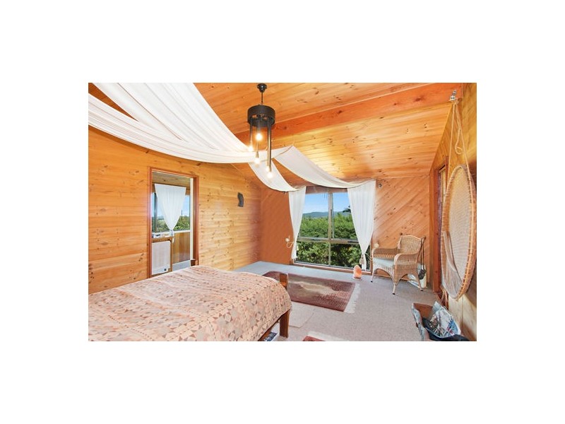 4 Figtree Rd, Terranora NSW 2486