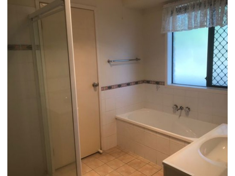 14 Cook Crescent, Tweed Heads South NSW 2486