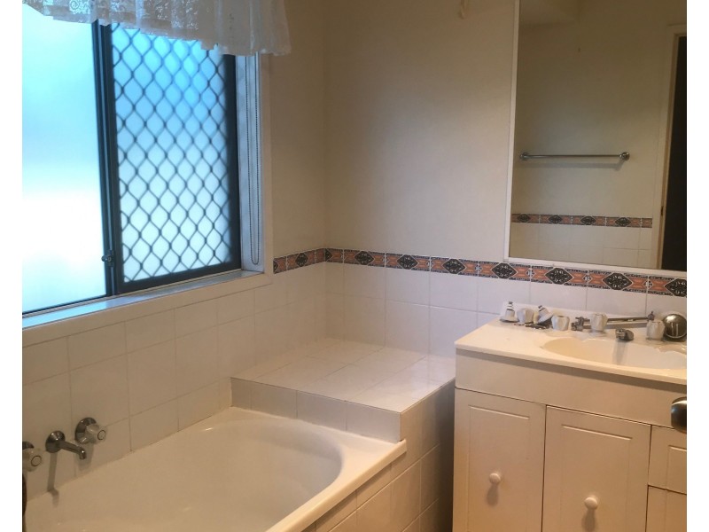 14 Cook Crescent, Tweed Heads South NSW 2486