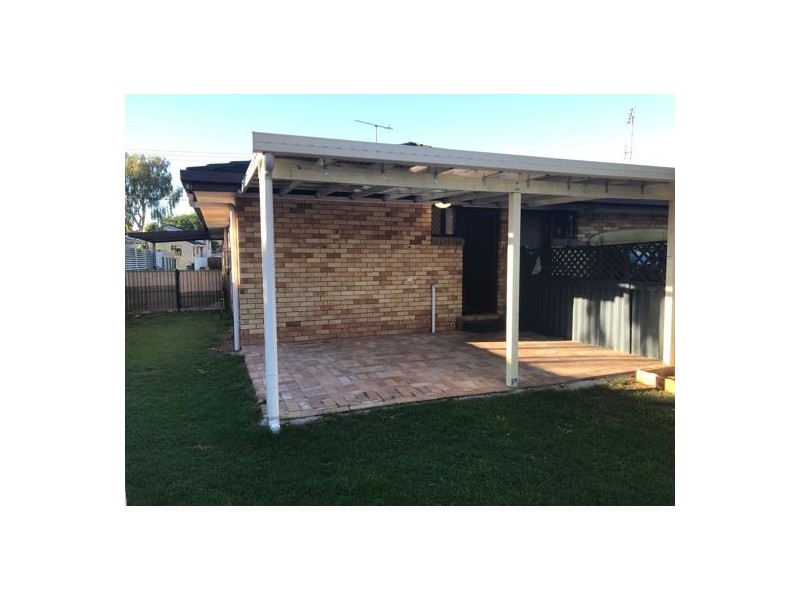 2 28 Lakes Drive, Tweed Heads West NSW 2485