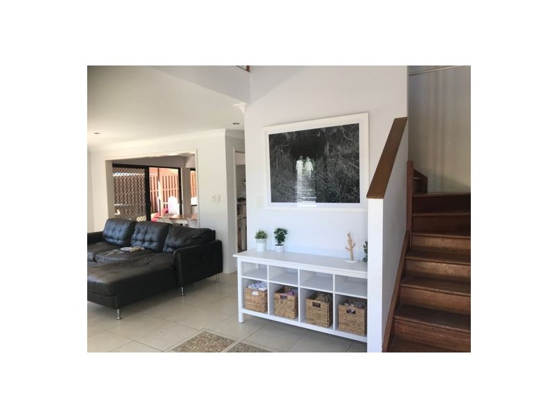 2/1 Cottonwood Lane, Casuarina NSW 2487