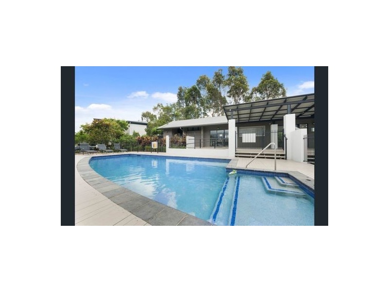 8/501 North Hill Drive, Robina QLD 4226