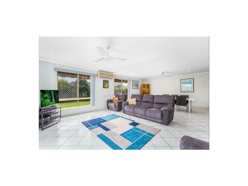4 Firestone Drive, Banora Point NSW 2486