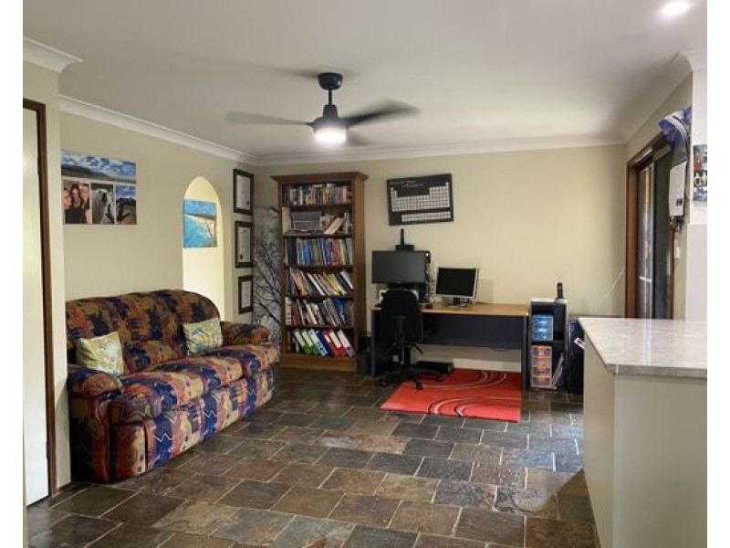 14 Coolabah Court, Banora Point NSW 2486