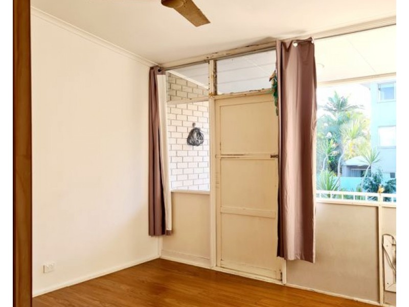 11/2309 Gold Coast Hwy, Mermaid Beach QLD 4218