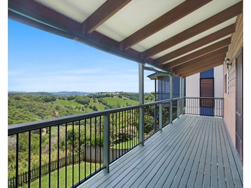 70 Peninsula Drive, Bilambil Heights NSW 2486