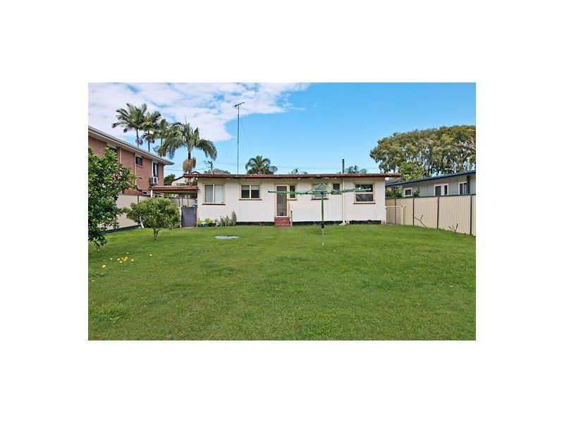 11 Honeysuckle Street, Tweed Heads West NSW 2485