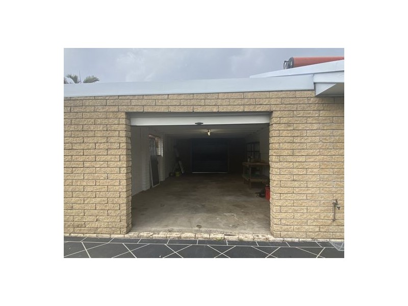 71 Jacaranda Ave, Tweed Heads West NSW 2485