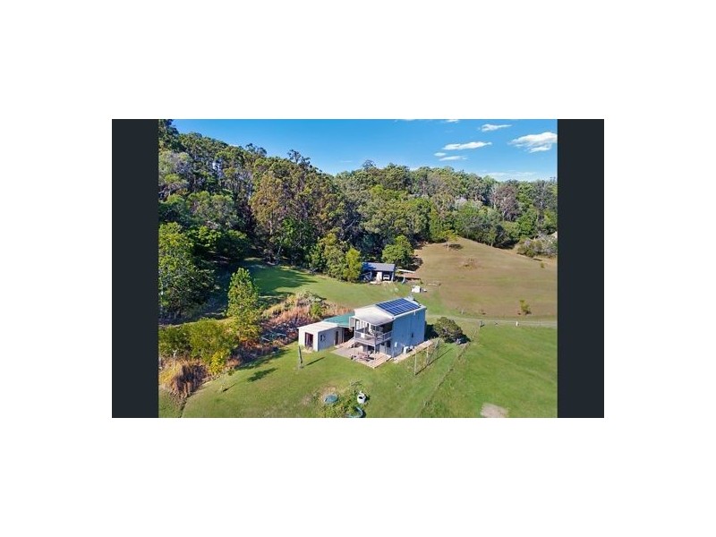 13 Robinsons Road, Piggabeen NSW 2486