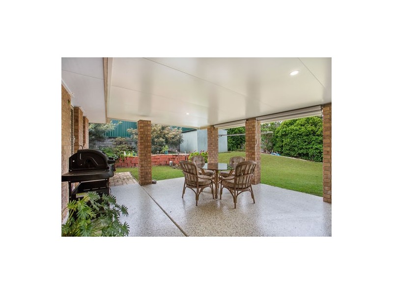 31 Amaroo Dr, Banora Point NSW 2486