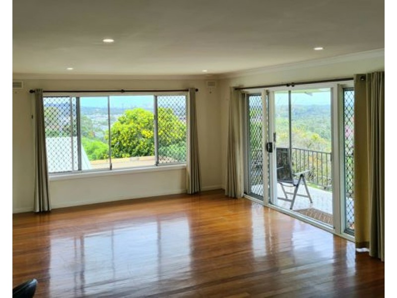 40 Pioneer Parade, Banora Point NSW 2486