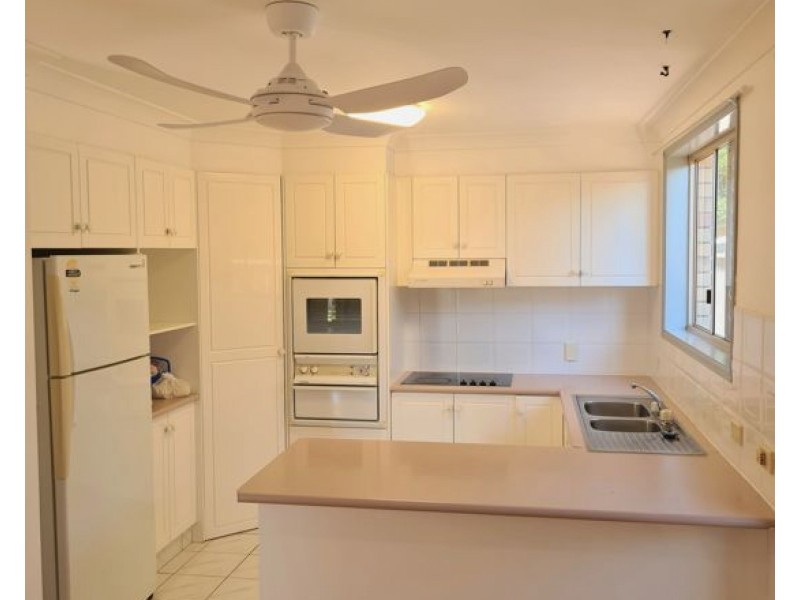 32 Alexander Court, Tweed Heads South NSW 2486