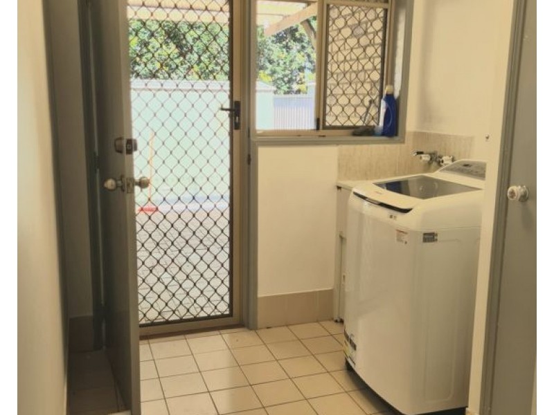 32 Alexander Court, Tweed Heads South NSW 2486