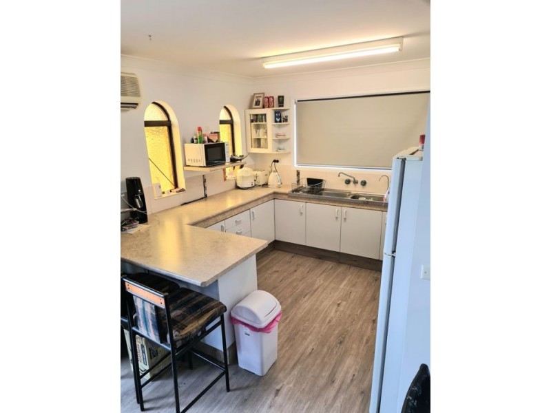 2/2 Riviera Ave, Tweed Heads West NSW 2485