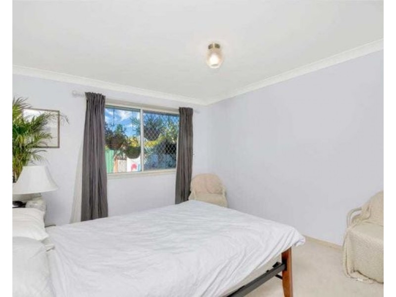 32 154 Currumbin Creek Road, Currumbin Waters QLD 4223
