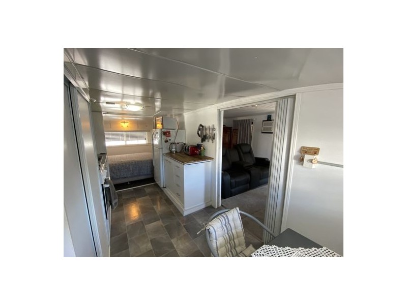 100/25 Chinderah Bay Drive, Chinderah NSW 2487