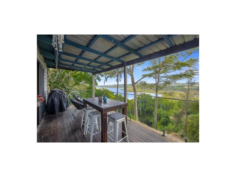 23 Broadwater Esplanade, Bilambil Heights NSW 2486