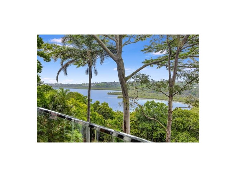 23 Broadwater Esplanade, Bilambil Heights NSW 2486