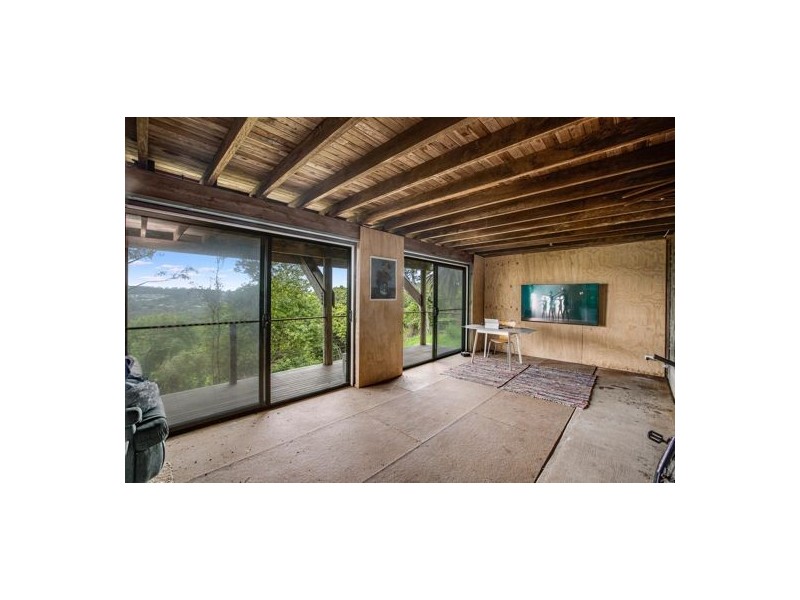 23 Broadwater Esplanade, Bilambil Heights NSW 2486