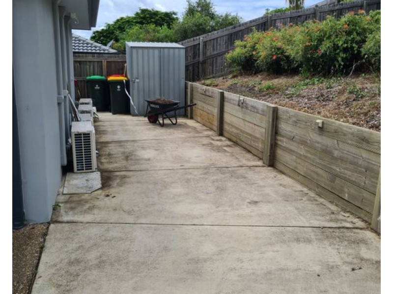 7 Nandina Terrace, Banora Point NSW 2486